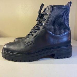 *Designer* Gianvito Rossi Martis 40 Black Ankle Boot (Size 41)